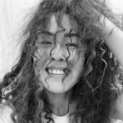 Нари Южакова, 16.10, Москва