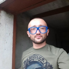 Умар Рустамов