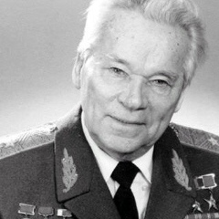 Роман Калашников, Москва