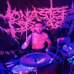 Руслан Нестеренко, 14.08, Череповец