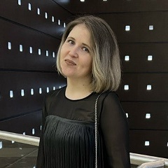 Люся Трушникова, Москва