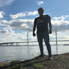Эрлан Кутунаев, Санкт-Петербург