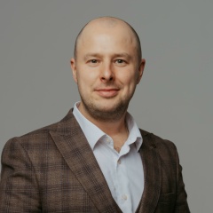 Валера Ланшаков, Москва