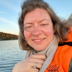 Катя Серова, Москва