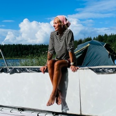 Талия Волгина, Санкт-Петербург