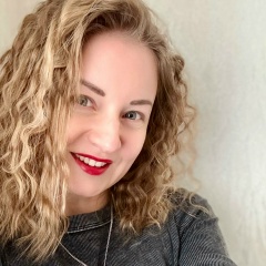 Анна Рыбакова, Москва