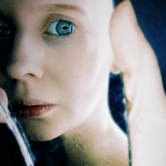 Ева Алоисова-Литвиненко, Санкт-Петербург