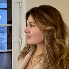 Юлия Романова