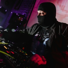 Alex Glass, Barentsburg