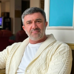 Vitor Казыев, Грозный