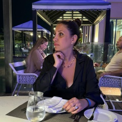 Анжелика Нерс, Москва