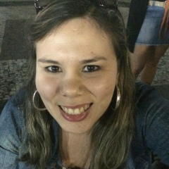 Lívia Lamblet, 26.03.1984, Niterói