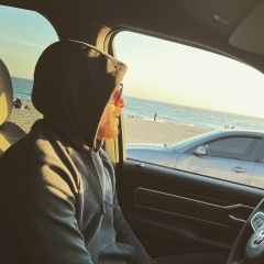 Oleg Griniuk, Los Angeles