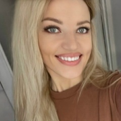 Anastasia May, 23.08, London