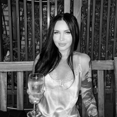 Lina Valentina, 18.04.1985, Los Angeles
