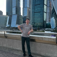 Константин Шеховцов