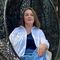 Елена Попова