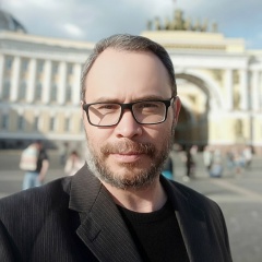 Павел Долганов
