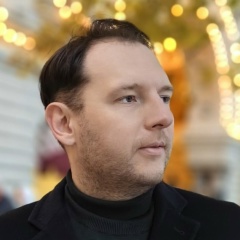 Дмитрий Леонов