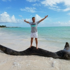 Юра Манько, 24.11, Dubai