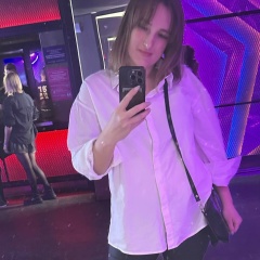 Ксения Позднякова, Санкт-Петербург