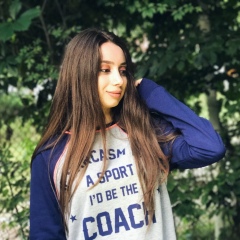 Shushan Varderesyan, Ереван