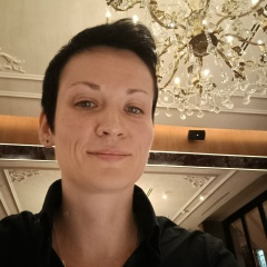 Ирина Бернгард, Санкт-Петербург