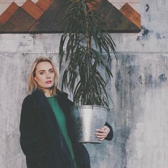 Лариса Андрощук, 04.03