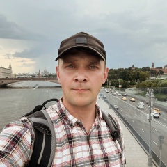 Роман Голованов