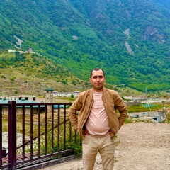 Баха Нуриев, Москва