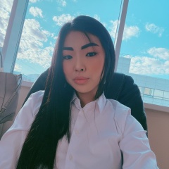 Надя Хан, Москва