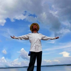 ေရႊကန္သားေလး ကုိေဇာ္, 01.09.1978