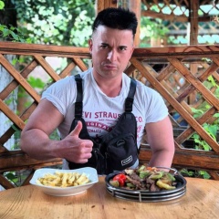 Вацлав Ричи, Phuket