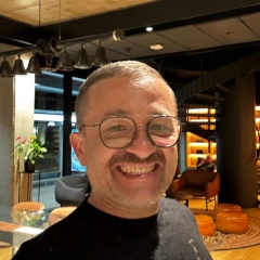 Михаил Ратушный, Москва