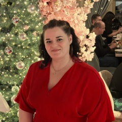 Алёна Махонина, Москва