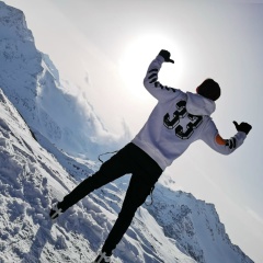 Али Ишмухаметов, Москва