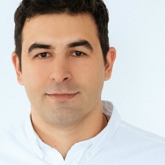 Михаил Третьяков, Алушта