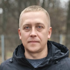 Евгений Я, Москва