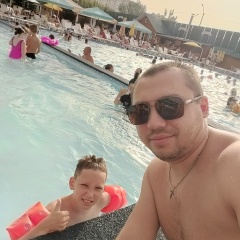 Владимир Гнатий, Саратов