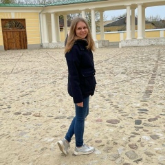 Вера Позднякова, Москва