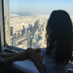 Лариса Глусь, 04.05, Киев