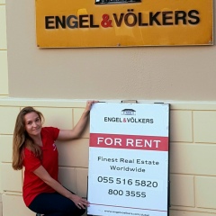 Anna Litvinova, 30.03, Dubai