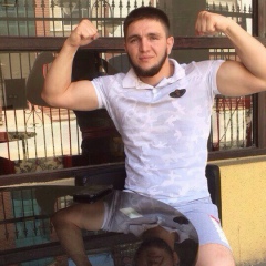 Адам Цуров, 05.01.1995