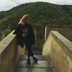 Ayana Smailova, Praha