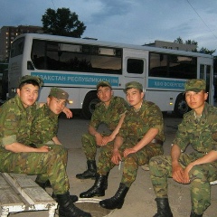 Дидар Ыдрыс, Алматы