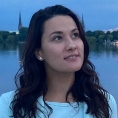 Азиза Адлер, 20.04.1982, Hamburg