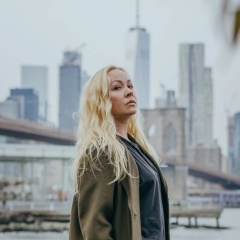 Ульяна Сахарова, 05.10.1981, Санкт-Петербург