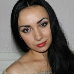 Алёна Романова, Москва