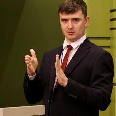 Гена Тихенко, Москва