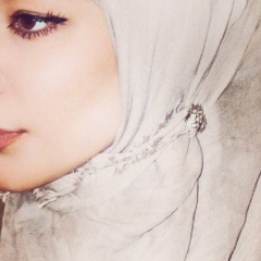 Красавцы-И Красавицы-Чечни, 20.04.1985, Грозный